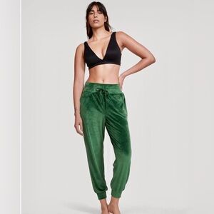 Victoria's Secret- NWT -  Emerald Jogger Pants- Size: Small